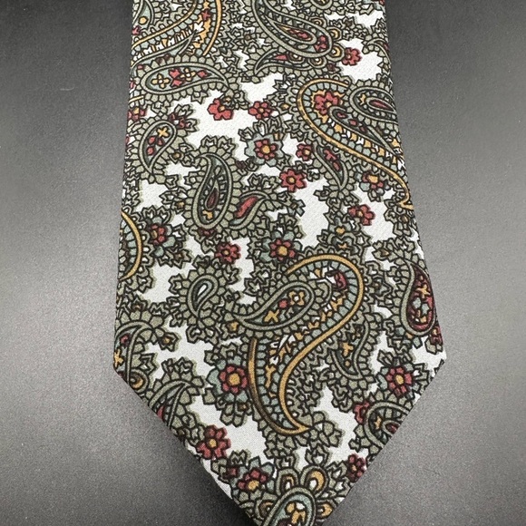 Tom Ford Silk Paisley Patterned Tie - Picture 2 of 4